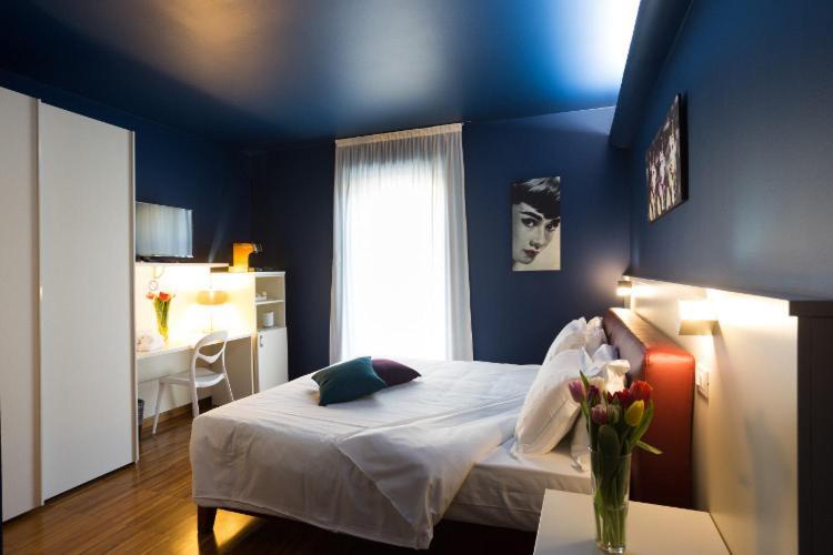Albergo Residenza Al Teatro ウーディネ エクステリア 写真