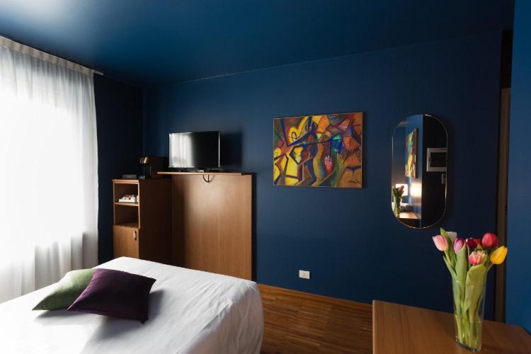 Albergo Residenza Al Teatro ウーディネ エクステリア 写真